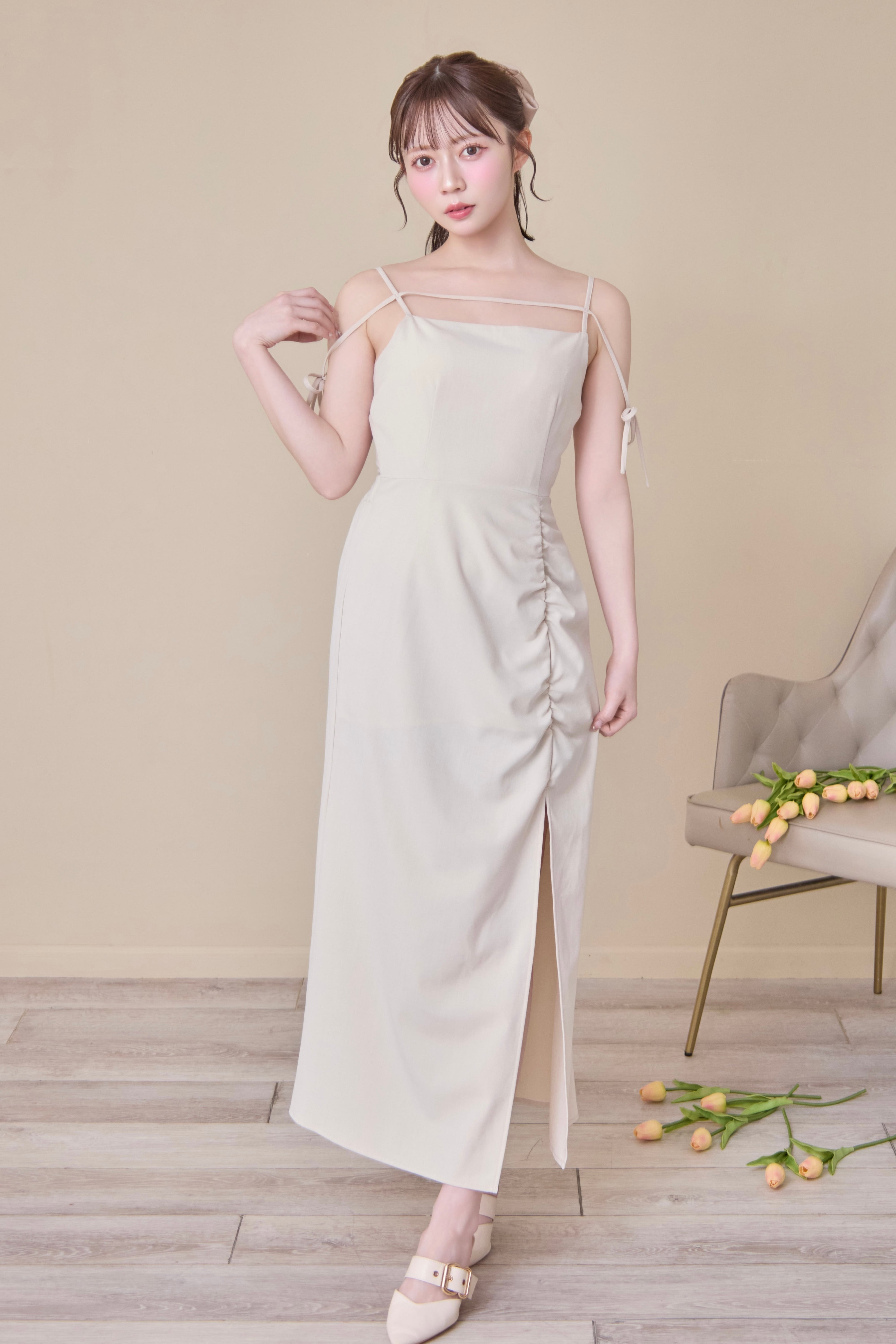 ribbon gather slit long onepiece(ivory) | Désir et Raison