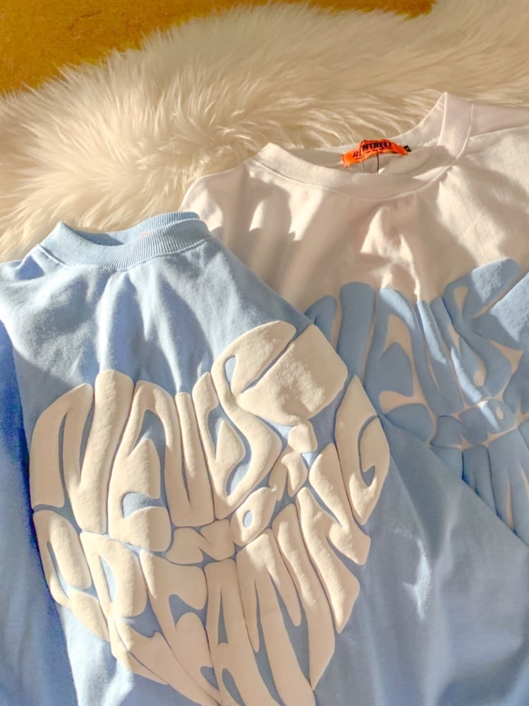 ハートグラフィックカジュアルTシャツ ドロップショルダー 4分袖 可愛い ストリート 半袖 大きいサイズ 韓国 CH9744