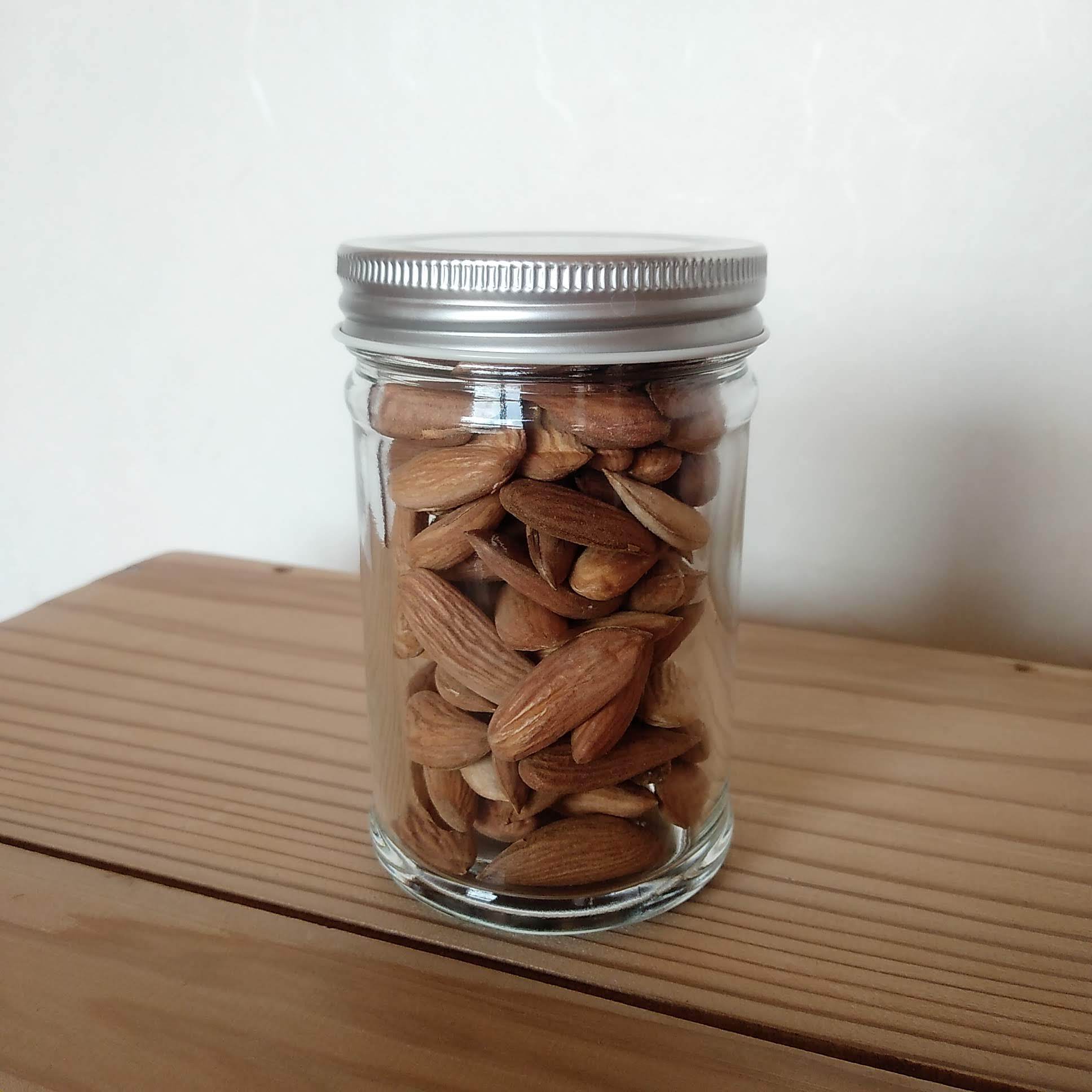 太陽のスイーツ『生アーモンド90g』