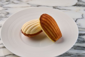 マドレーヌ・ドュー・フロマージュ