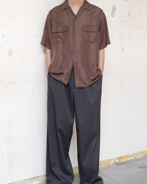 90s short sleeve shirt / 100% silk / flap pockets From EUROPE