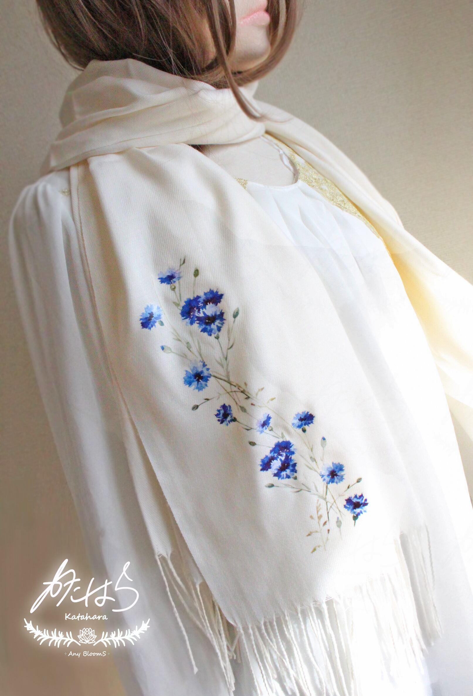 プリントマフラーストール コーンフラワー ブルー 方原 刺繍屋かたはら