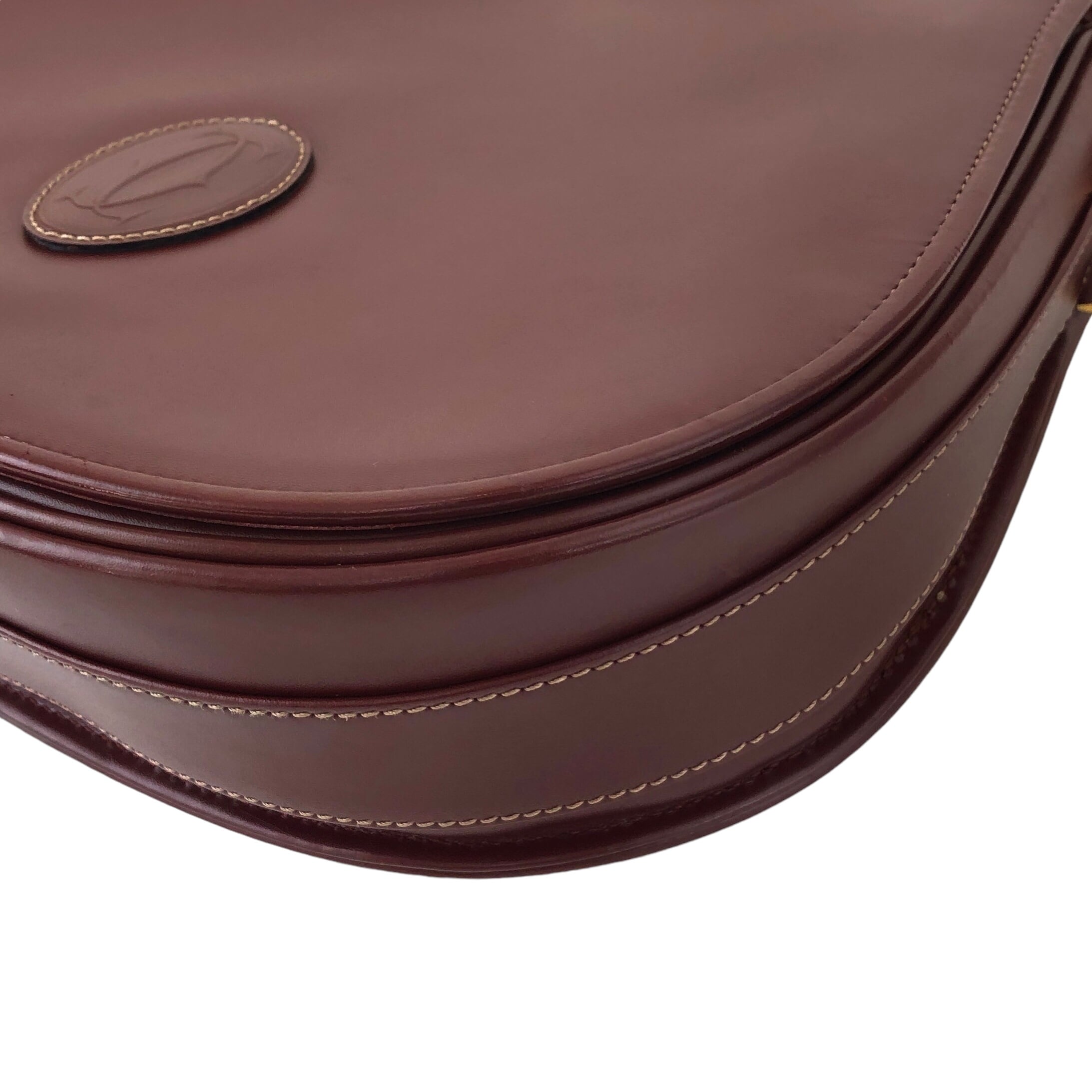正規品　カルティエ　マストライン　ショルダーバッグ　フラップ　ロゴ Cartier カルティエ マストライン ショルダーバッグ ボルドー ロゴ