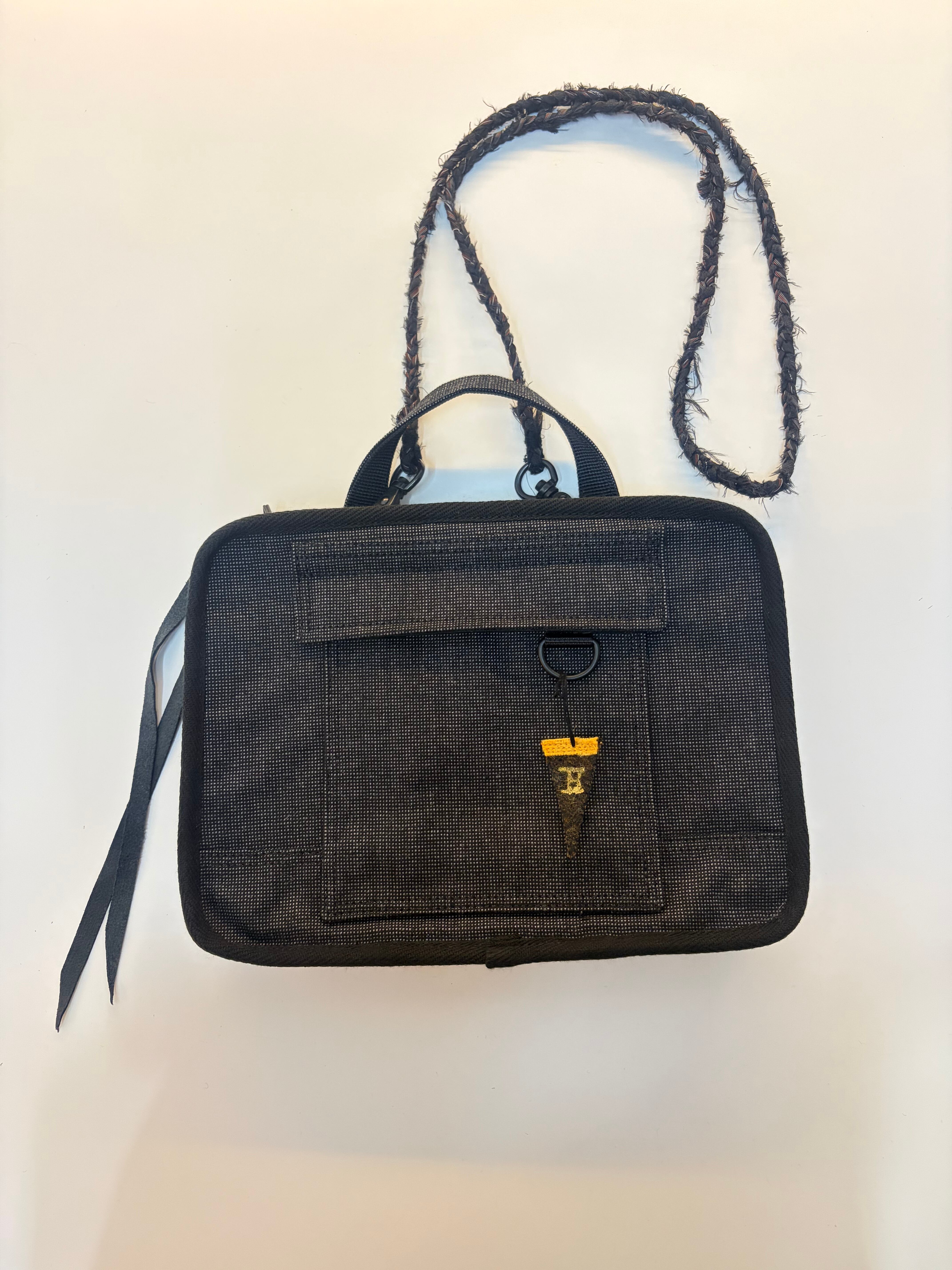 WHIMSY〉MESH KNAPSACK/BLACK | CABANON