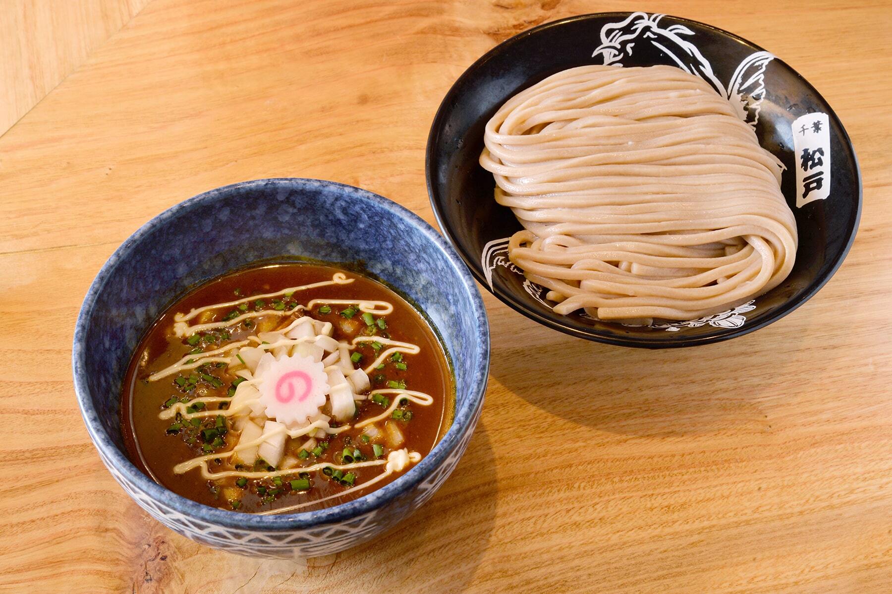 麺／プロフ必読（12/1までお取り置き中） 濃厚カレーつけめん3食入り | 中華蕎麦とみ田