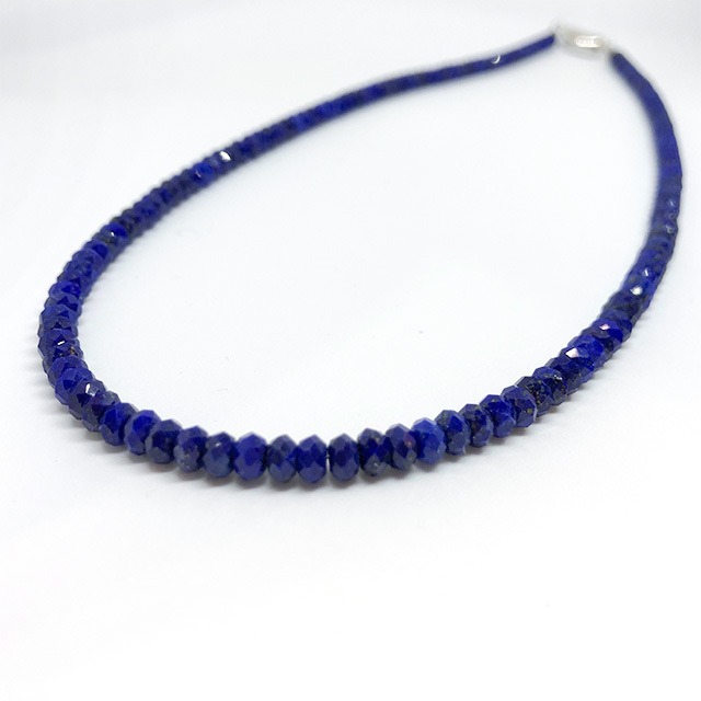 在庫限り！ 煌めくラピスラズリネックレス ne1092