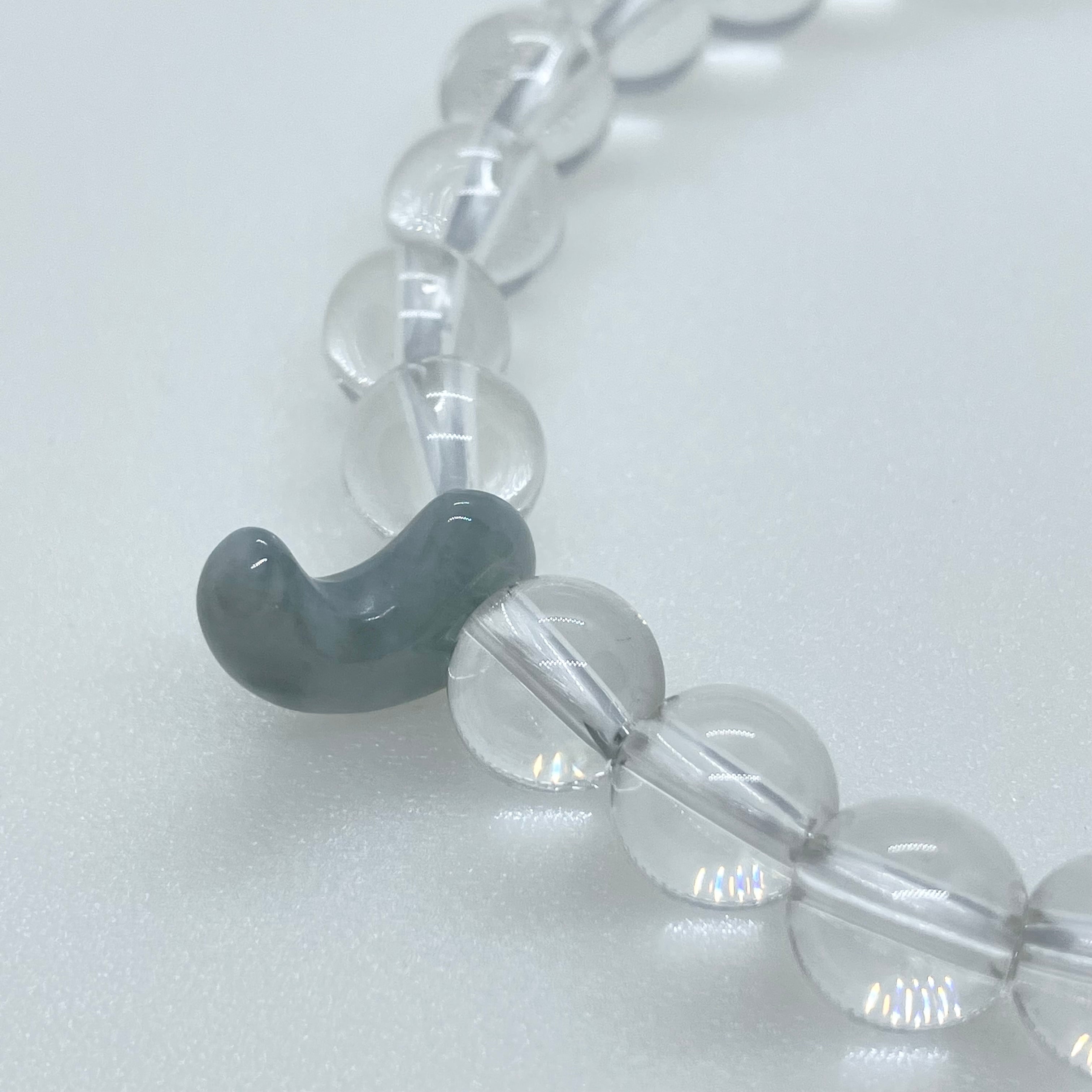 糸魚川翡翠勾玉と水晶のブレスレット | A stone～高品質天然石～