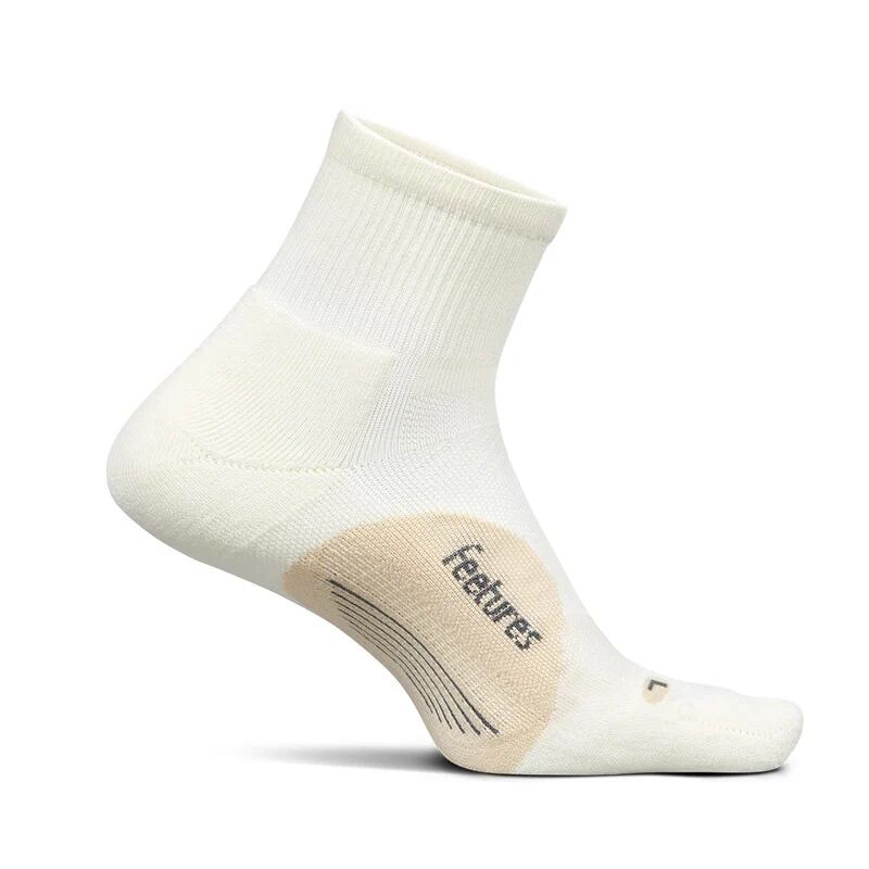 Feetures(フィーチャーズ)ELITE LIGHT CUSHION QUARTER -Linen ランニングソックス メンズ・レディース