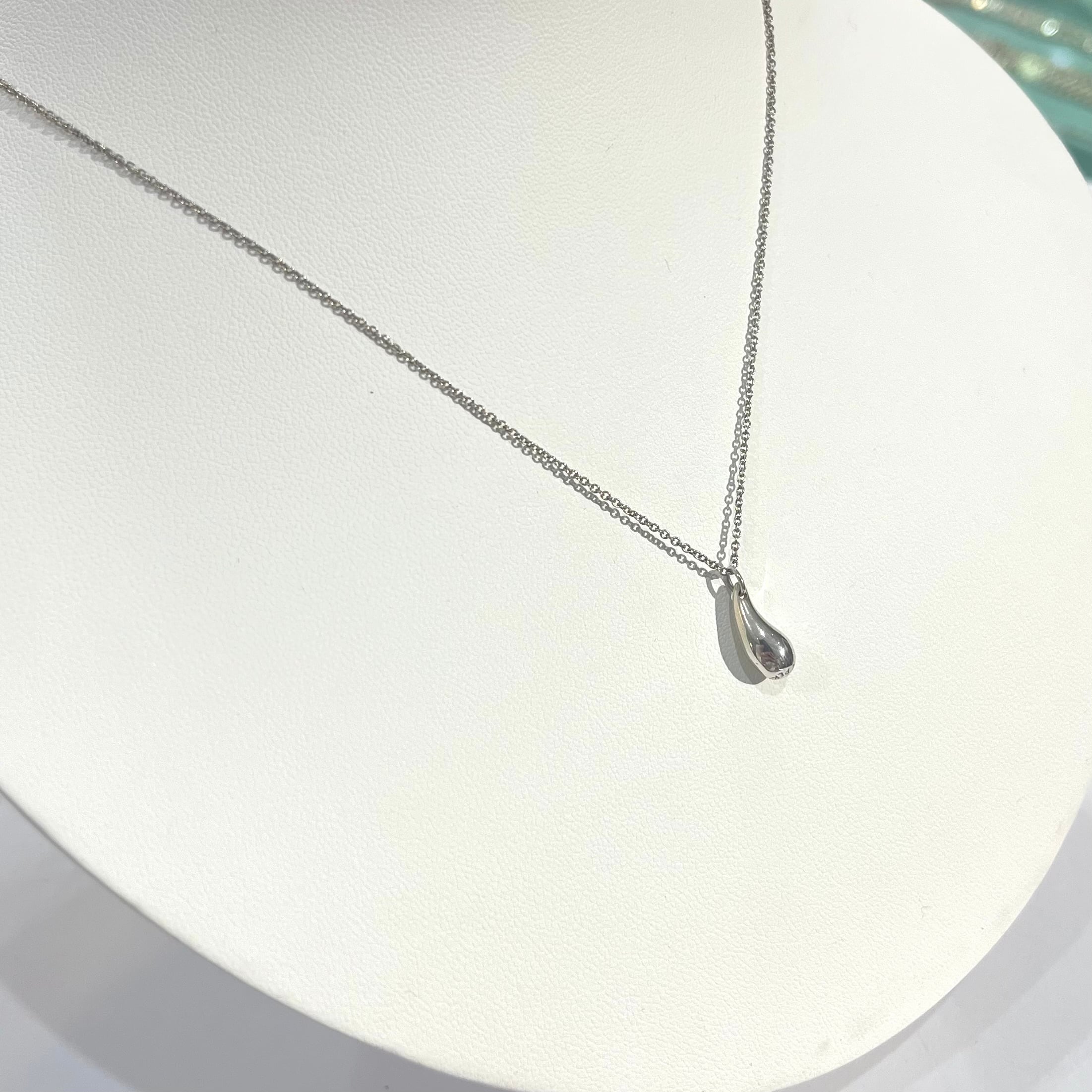 限定価格【TIFFANY&CO.】2422 TIFFANY &CO 美しい曲線美。エルサ