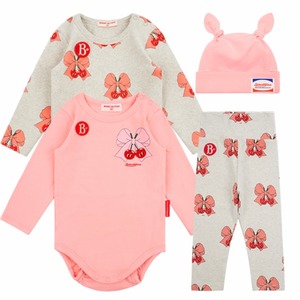[BEBE DE PINO] All over ribbon cherry baby bodysuit set 正規品 韓国ブランド 韓国ファッション 韓国代行 韓国通販 ベベドピノ 日本 店舗 韓国 子供服