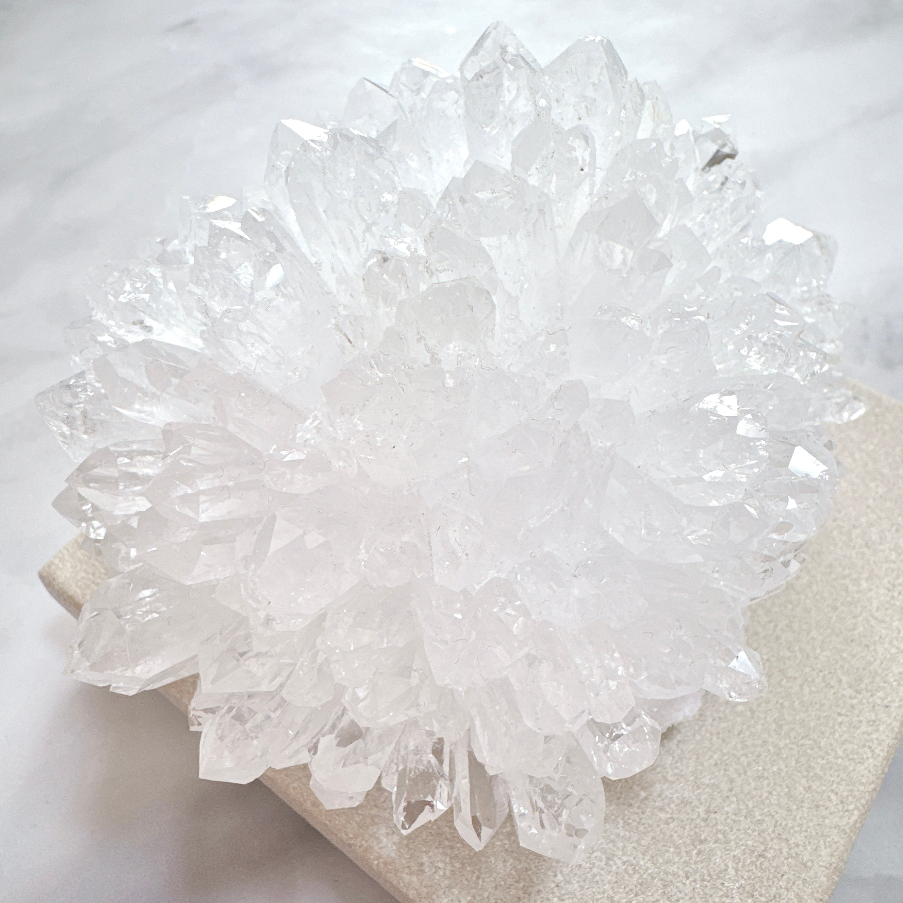 福建省産 菊花水晶クラスター 原石 天然石 | Rinolis-interior stones