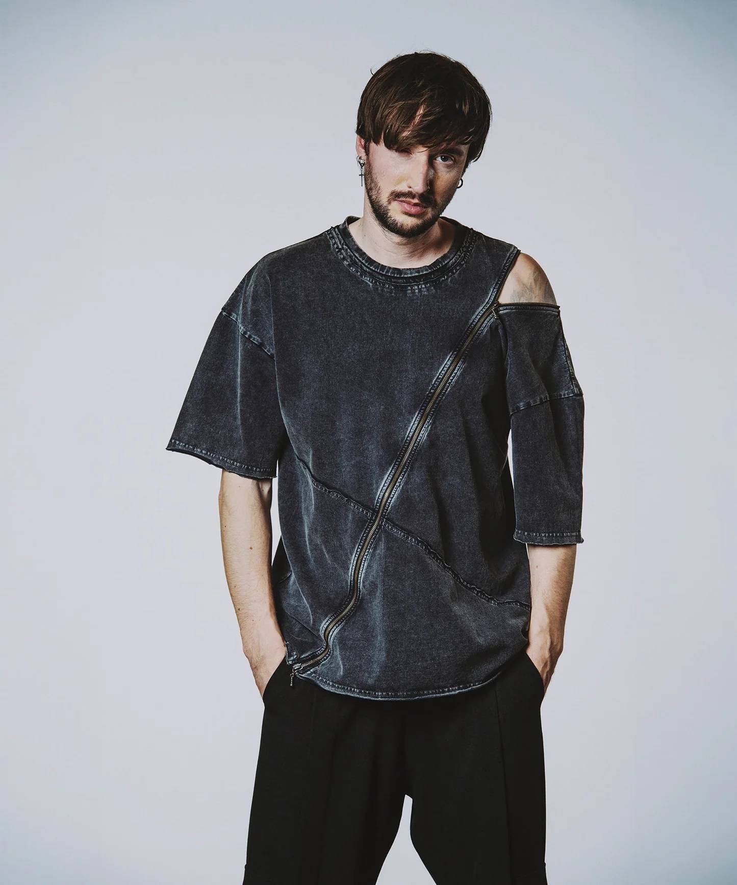 ノーアイディー noid 半袖Tシャツ NOID. メンズ マルチシームZIP BIG-T