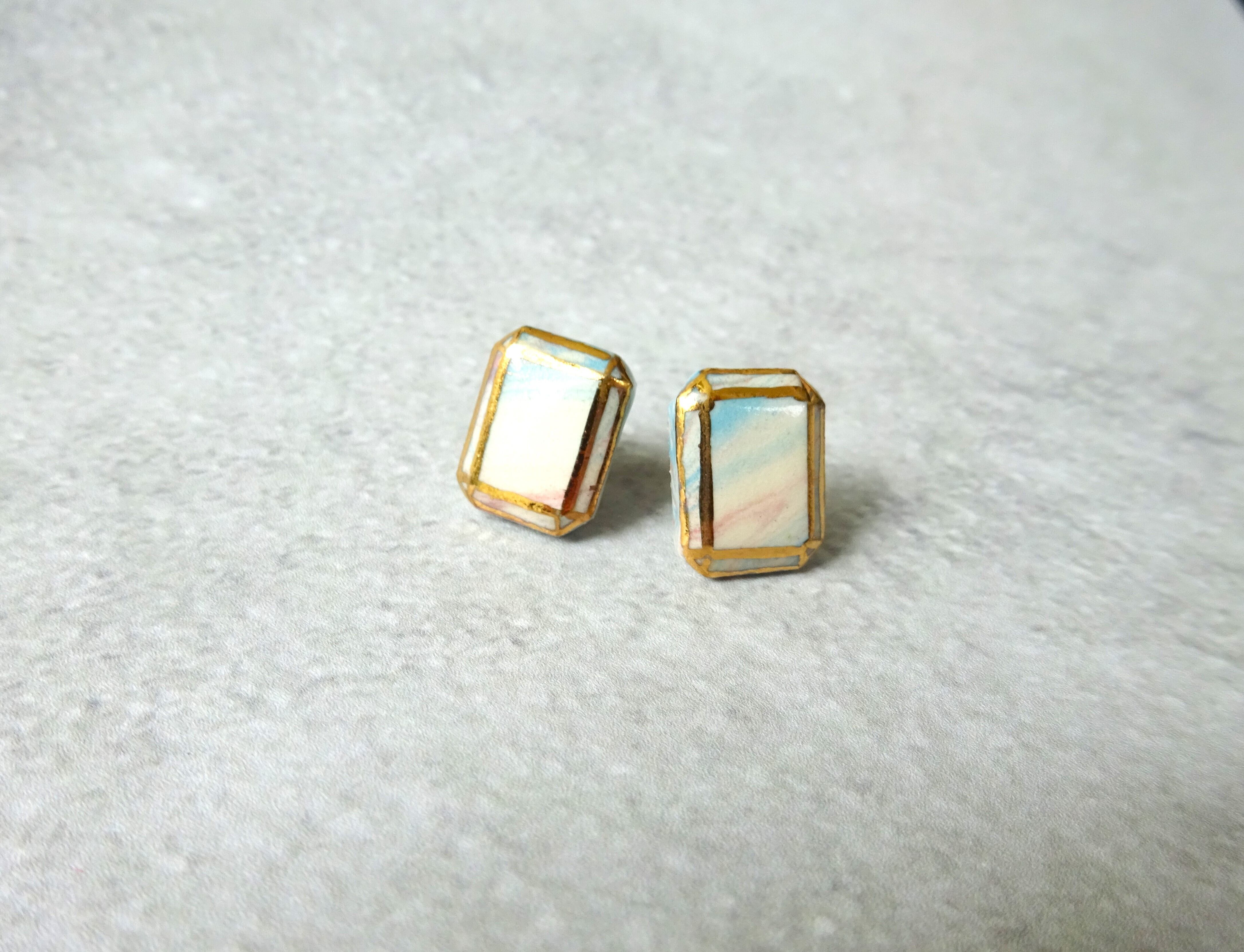 small  jewel cut ・練り込み模様のpierce/earring・長角