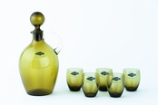 Saara Hopea | Model 2501 Carafe and Liqueur Glasses