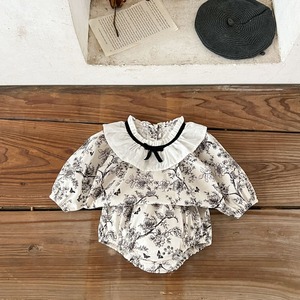 【BABY】韓国風　花柄長袖セットアップ