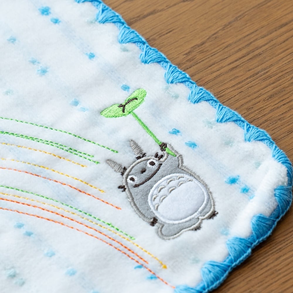 となりのトトロ ミニタオル 虹ブルー（7225） | すすのこ商店｜ジブリ