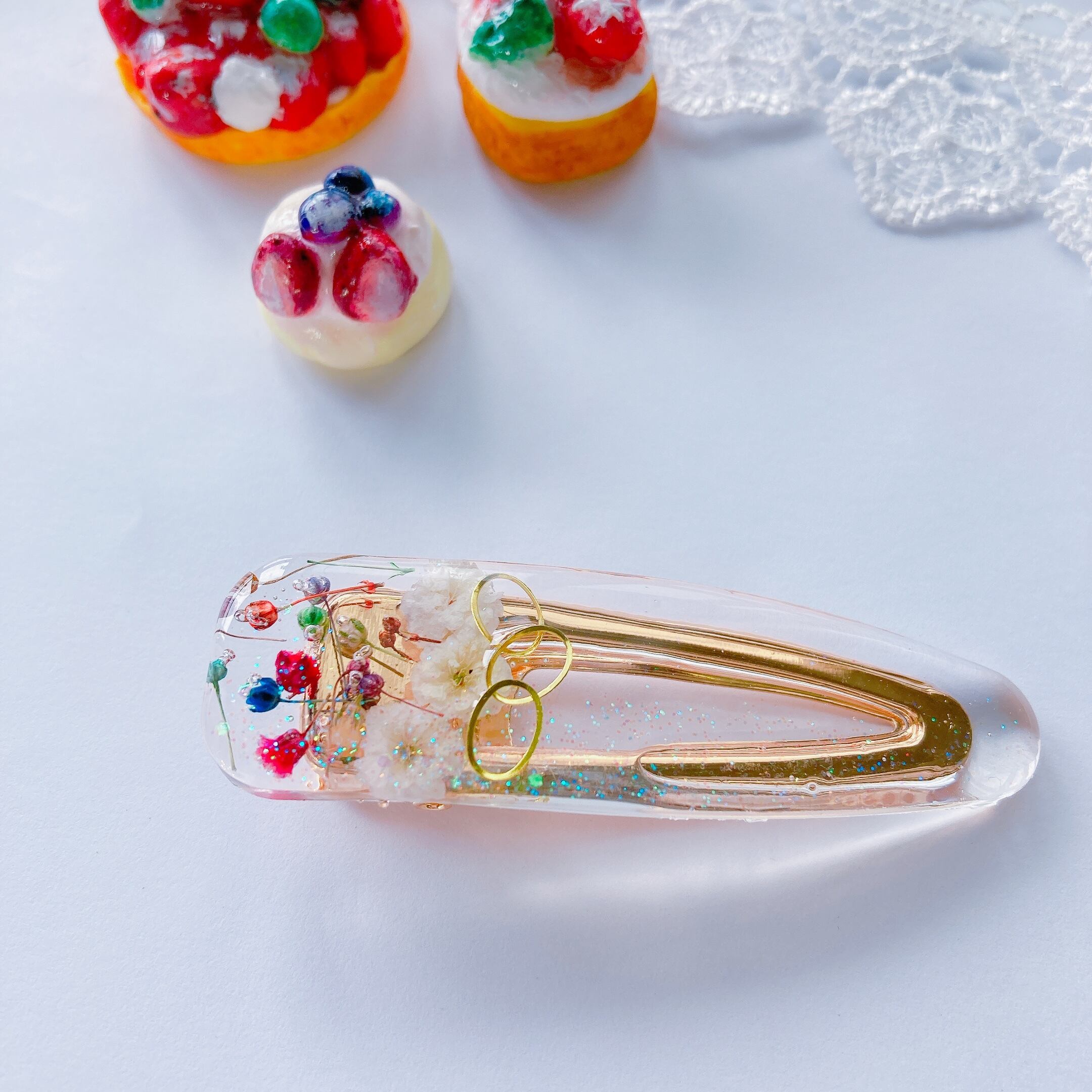 新作】♡クリアフラワーのエレガントレジンヘアクリップ♡【ヘアピン