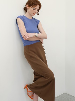slit covered button long skirt（brown）