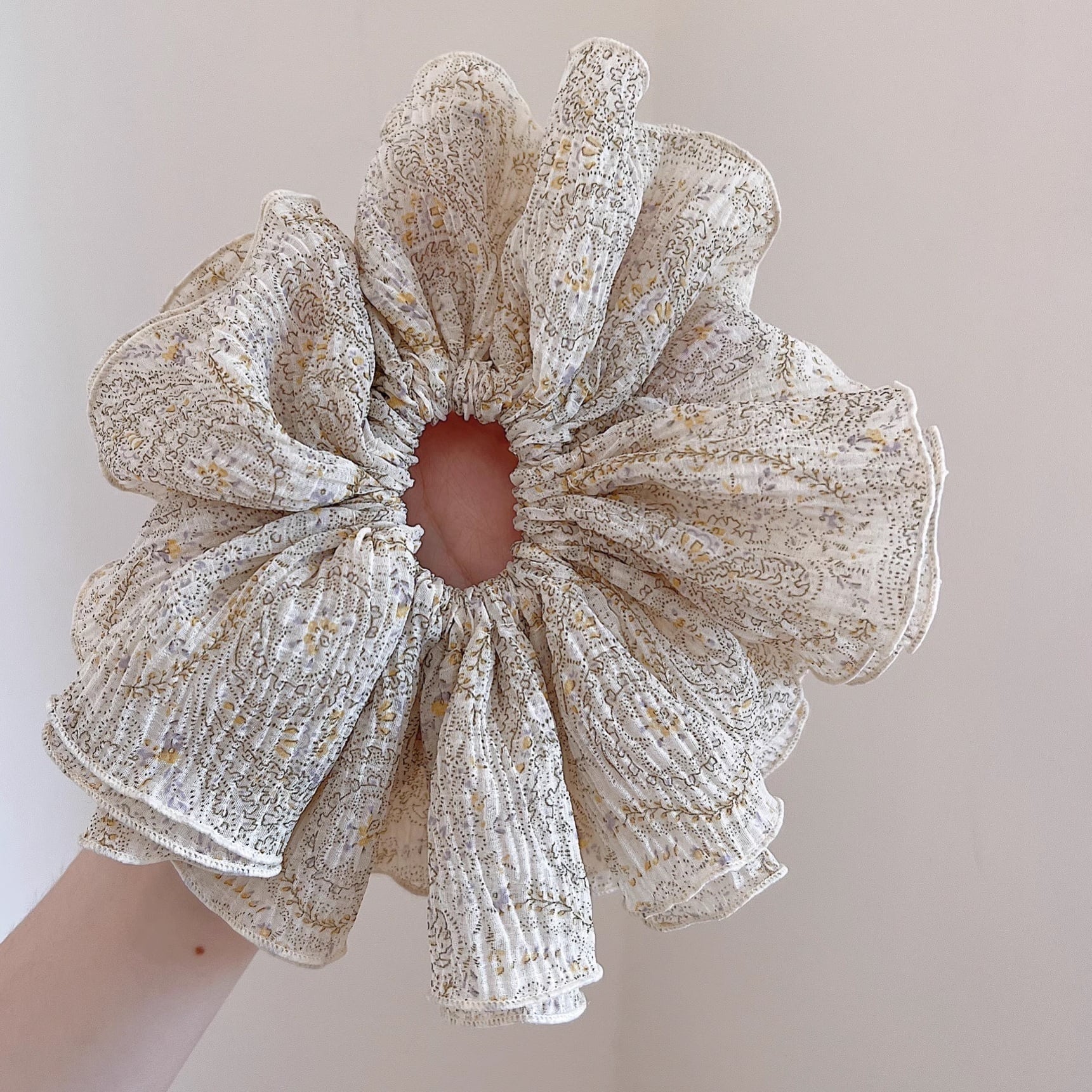 big floral chouchou <a1943> | AMOR&ALMA