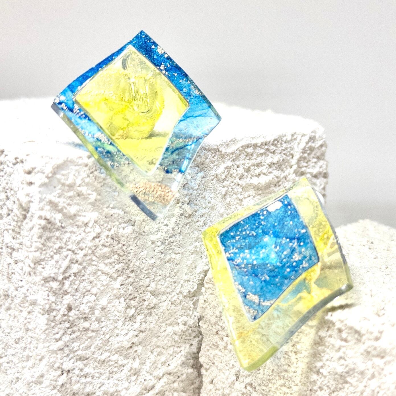 グロス♢イヤリングL [ ダイヤ ]  - Blue × Yellow