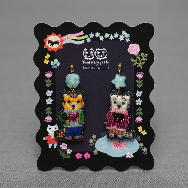 刺繍ピアス / 刺繍イヤリング Brown and dark brown bears