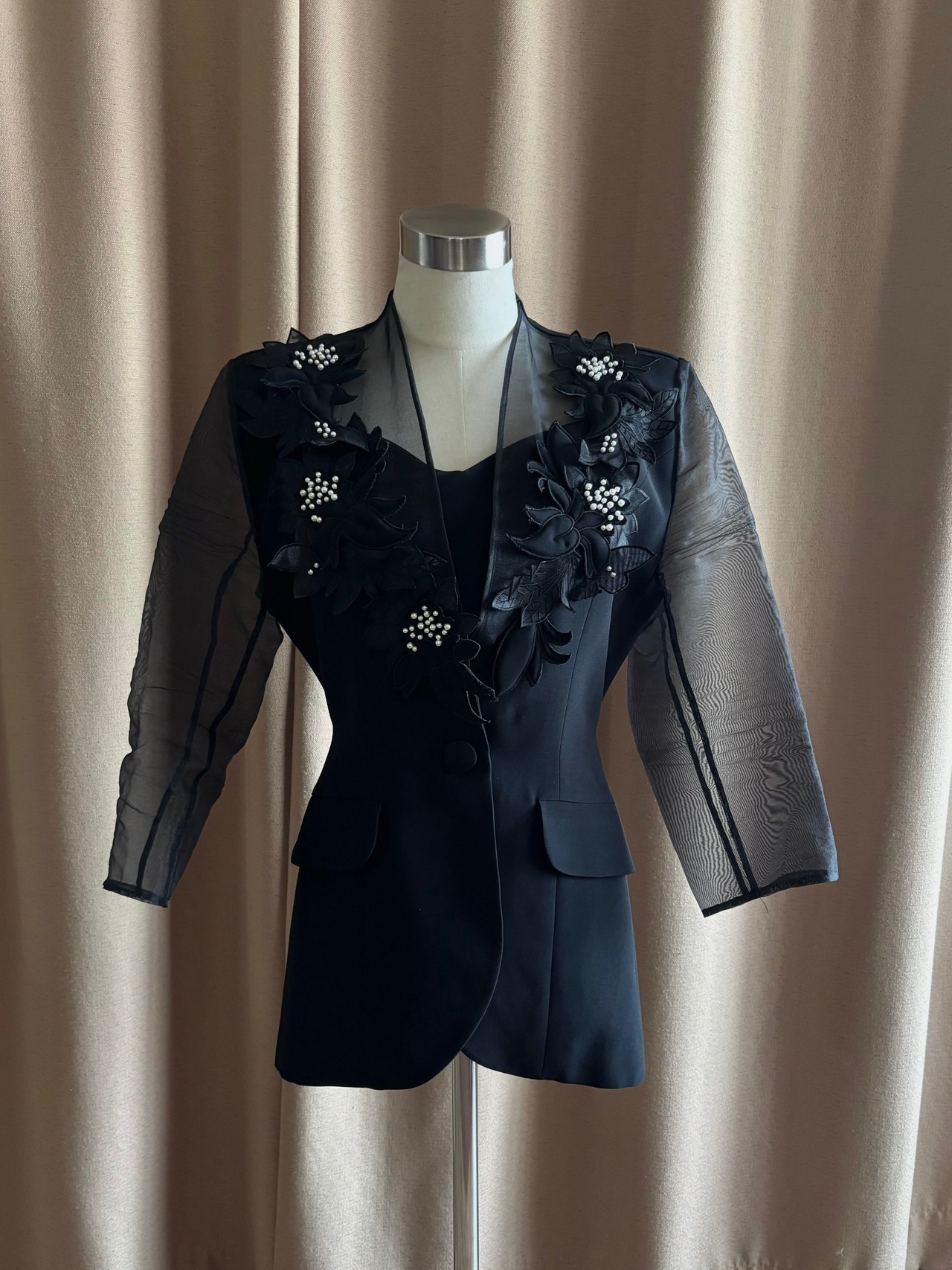 3D flower motif black jacket-4612-4