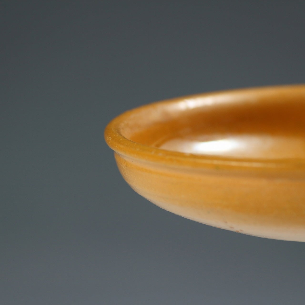 時代もの 出雲布志名焼｜Hujina ware(島根, 1860年代) 黄釉 深豆皿 1枚