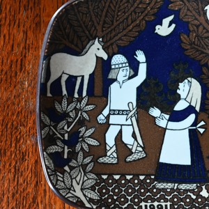 ARABIA Year Plate / アラビア イヤー プレート【B】〈 北欧・フィンランド・食器・皿・アンティーク・ヴィンテージ 〉114249