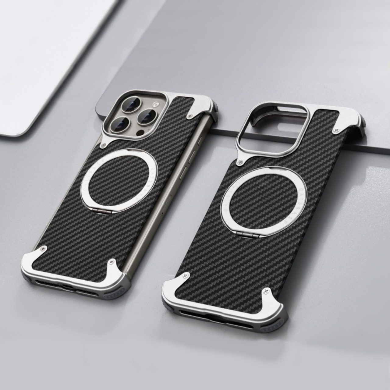 ◆iPhone16 Pro/Pro Max◆ Carbon Fiber Texture Metal Phone Case / カーボンファイバー テクスチャー メタル スマホケース