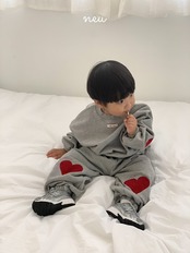 【取寄】Neu ハート柄トレーナー｜秋服｜韓国子供服 ｜26/AT