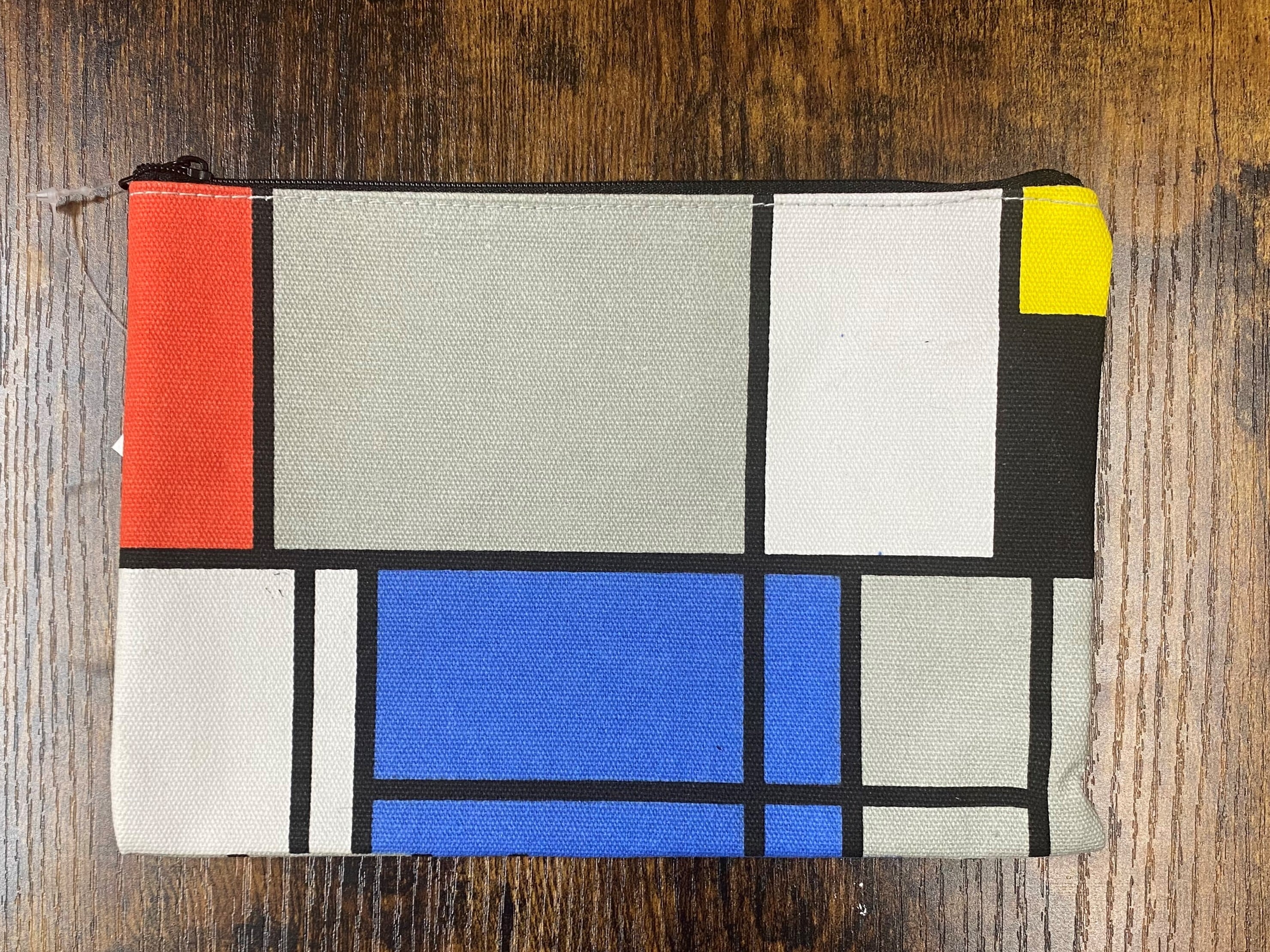 MOMA “MONDRIAN POUCH” | SNOW PLANT