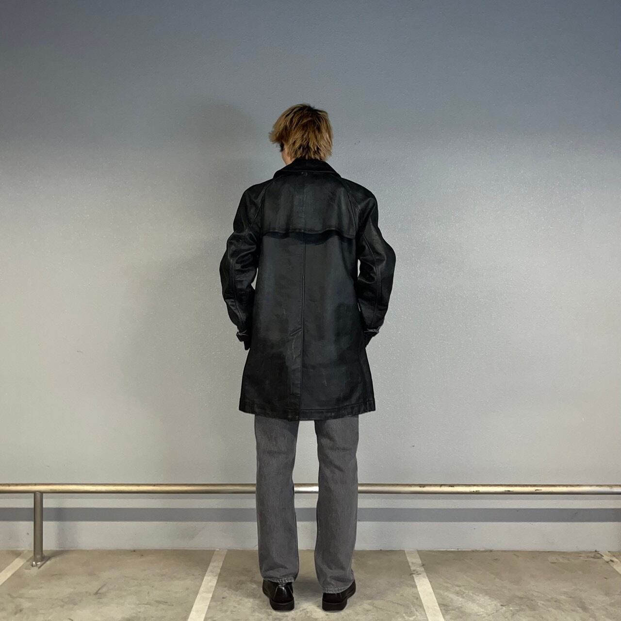 04AW COMME des GARCONS HOMME Cow Leather Coat | VOLAR