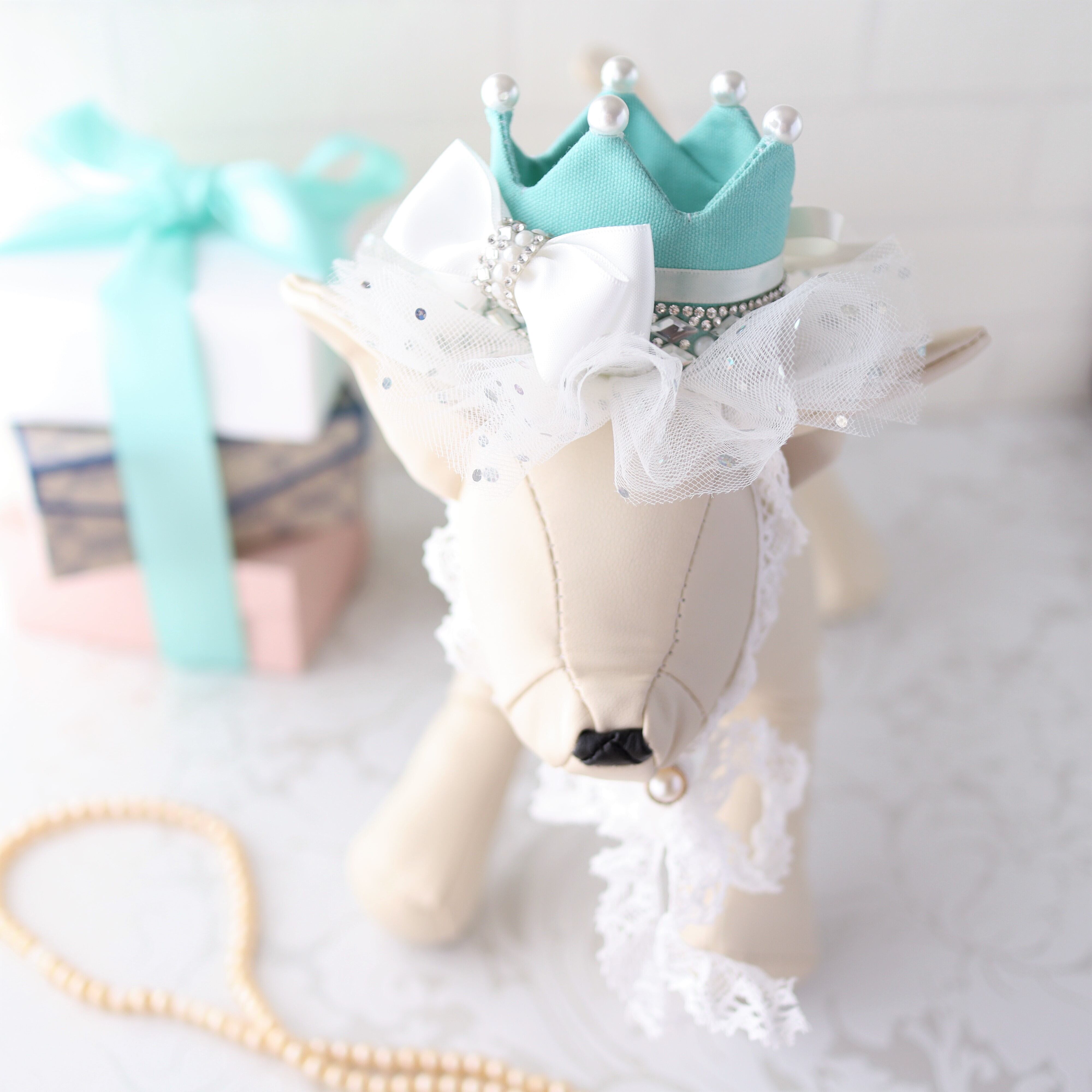 専用◆フランスヴィンテージ ミニ王冠 ミニクラウン ティアラ mint blue crown/ボリュームチュール付き 誕生日の記念に ♪王冠