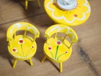 ハンドペイント イエローのテーブル・チェアセット 画像10