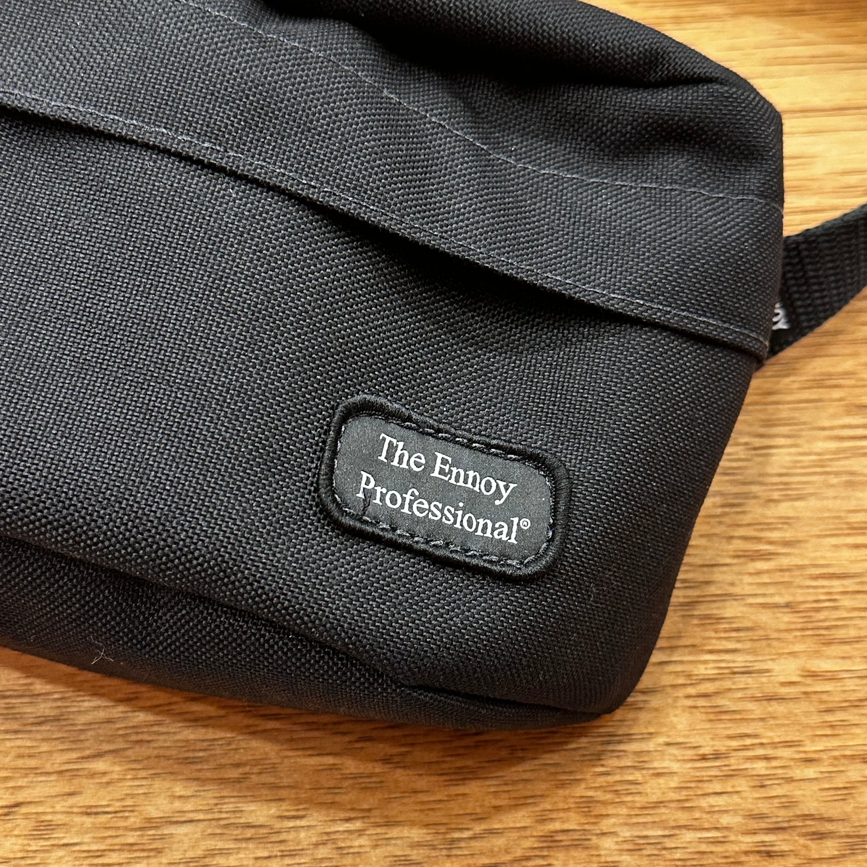 THE ENNOY PROFESSIONAL BODY BAG BLACK | safarionline