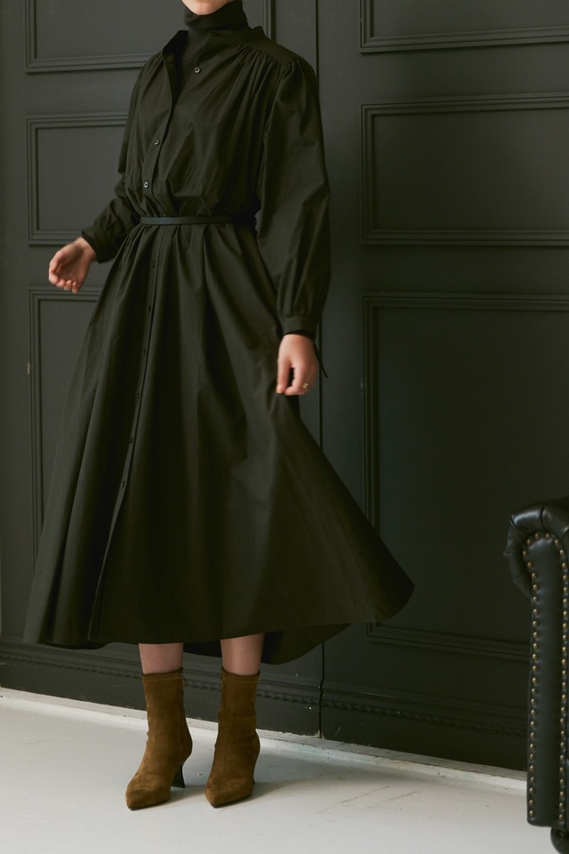 Puff sleeve gather one piece　SUMI BLACK