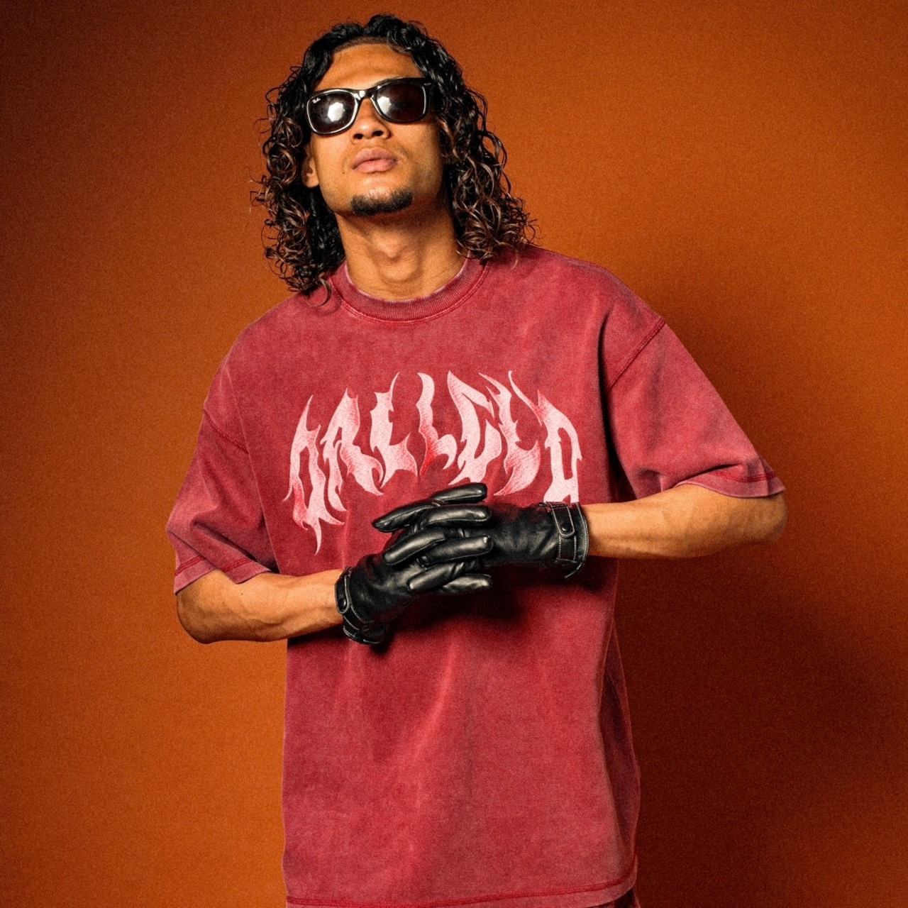 BLAZED LOGO PIGMENT TEE