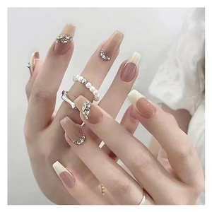 【人気】Lwenjing ネイルチップ 24枚入 3D 春夏 ネイルチップ 人気 和風 かわいい シンプル おしゃれ 花嫁ネイル 光沢 つけ爪 両面テープ 成人式 入学式 卒業式 結婚式 (YL234)