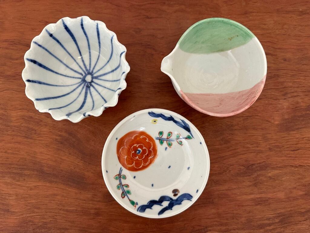 山近泰さんヤモリ(家守)磁器中皿 山近泰さんヤモリ(家守)磁器中皿