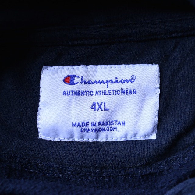 "Champion" dark navy color super over silhouette sweat parka