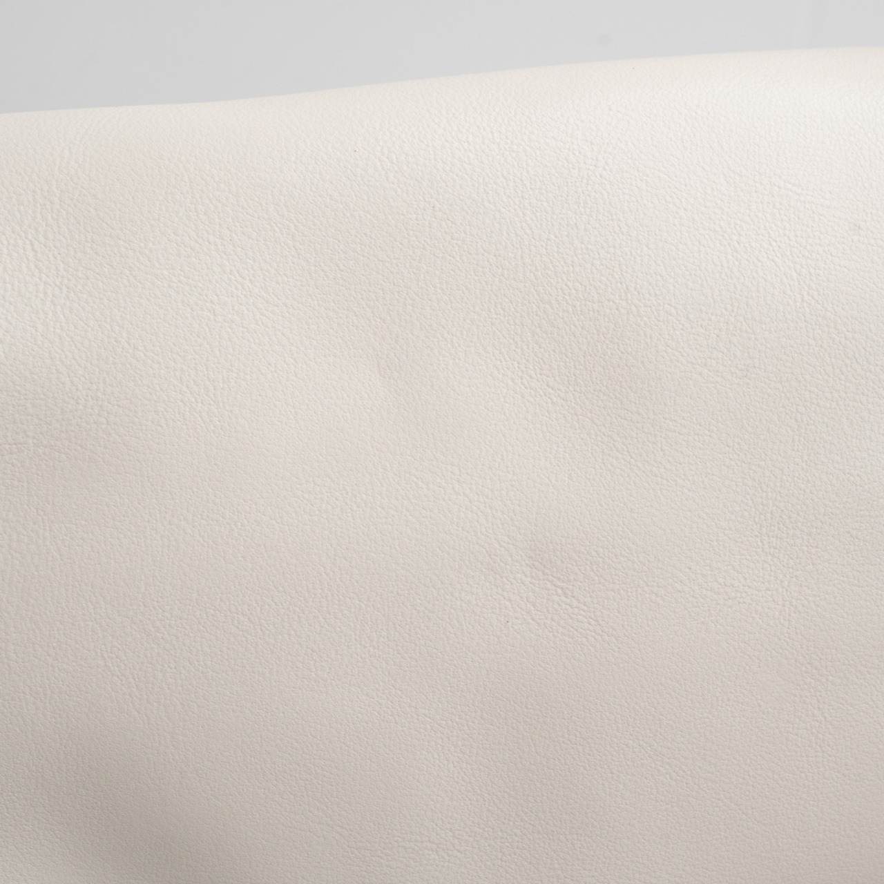 プラダ チャーム付 ソフトサウンド スモール ホワイト レザー AW25　