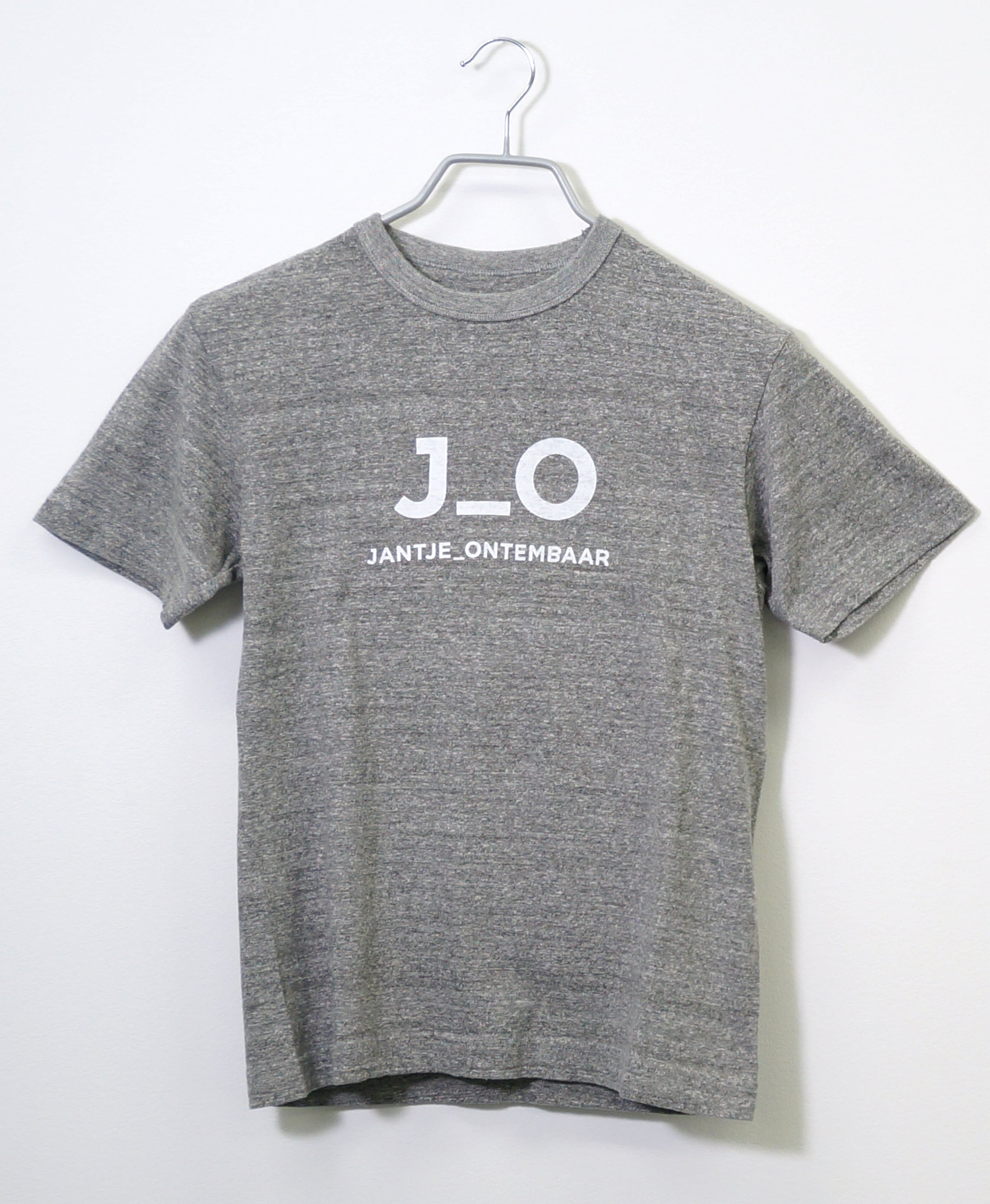 JANTJE_ONTEMBAAR TシャツART PRINT 【公式通販】