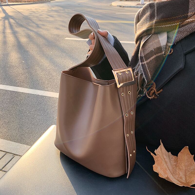 オータムウィンタースタンダードレッド レトロ 秋物 冬物 手作りハンドバック6805353328