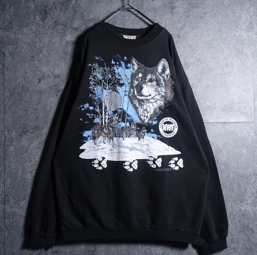 Black Wolf Landscape Print Design Sweat