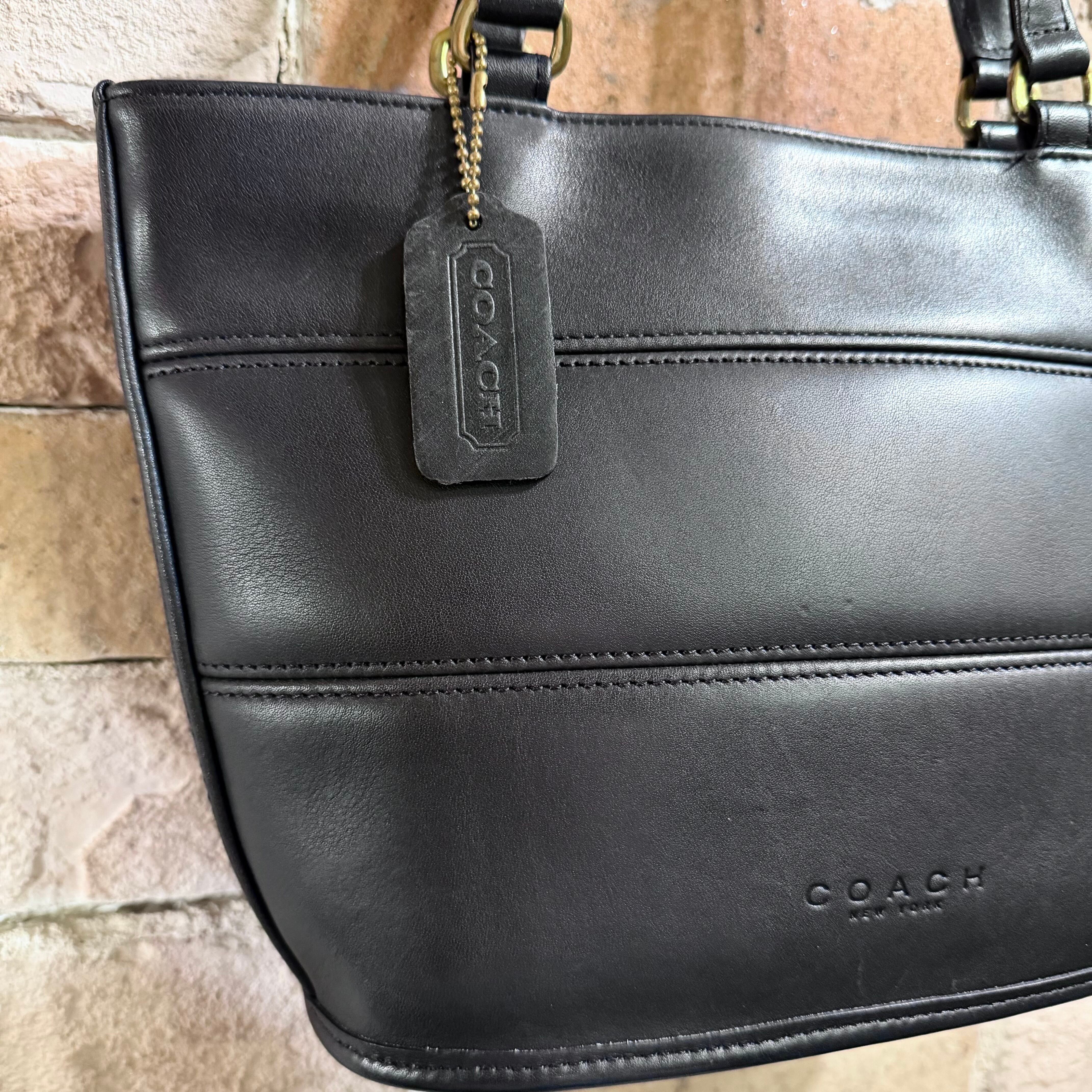 old coach “leather totebag” black USA製 オールドコーチ トート