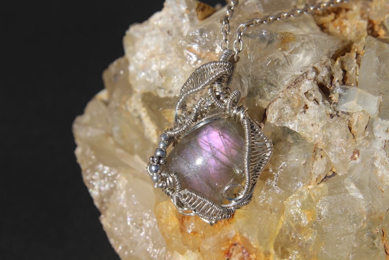 Purple  Labradorite silver 925 wire wrapping pendant