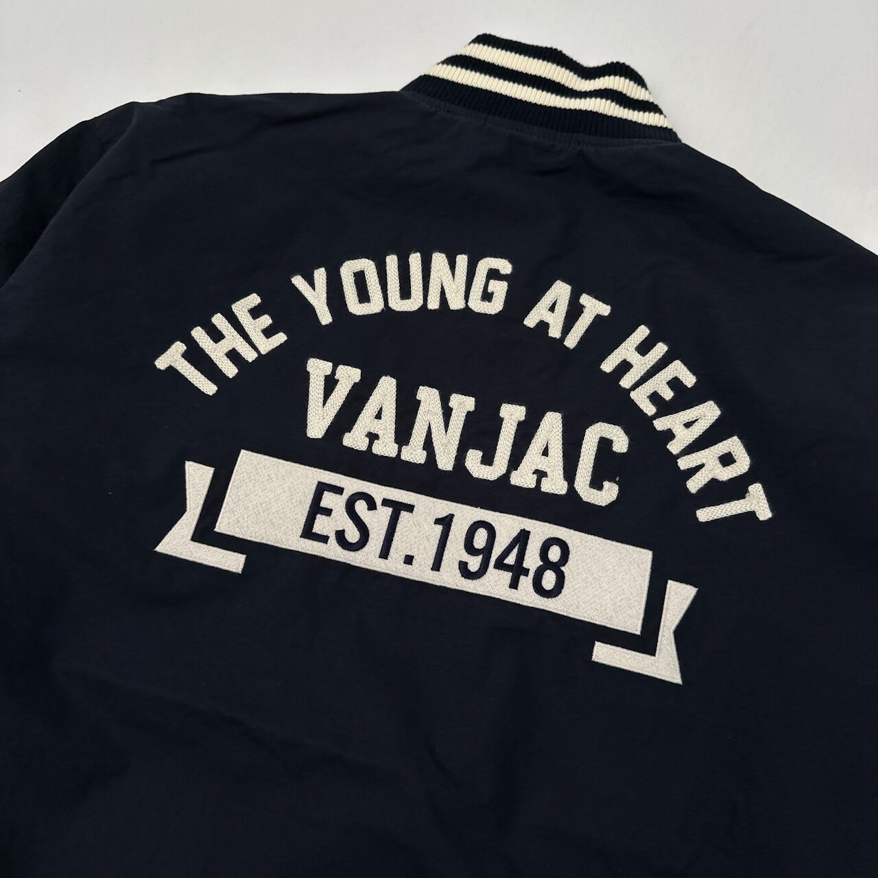 VAN JAC ヴァンヂャケット BIGワッペン&刺繍ロゴ 裏ストライプ