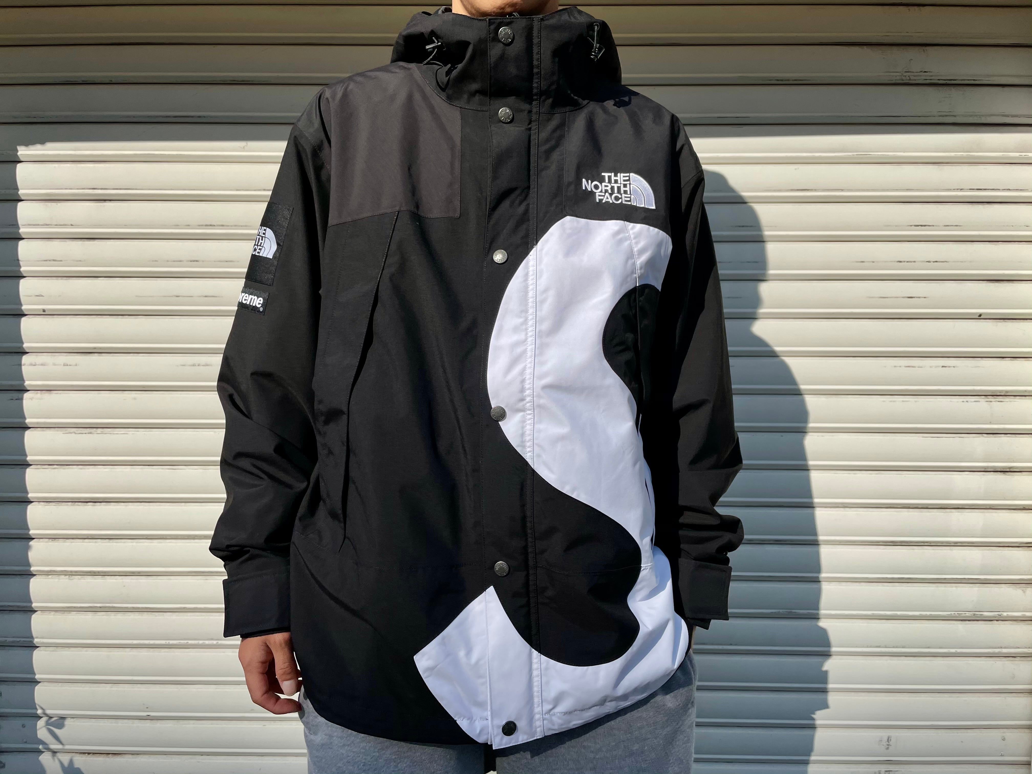 M Supreme North Face Mountain Jacket 黒