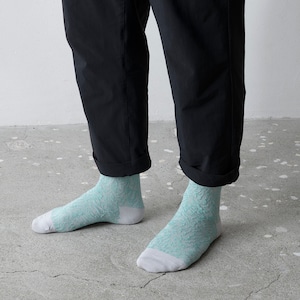 TRICOTÉ / 【23−26cm】bumpy sesame socks TR41SO034