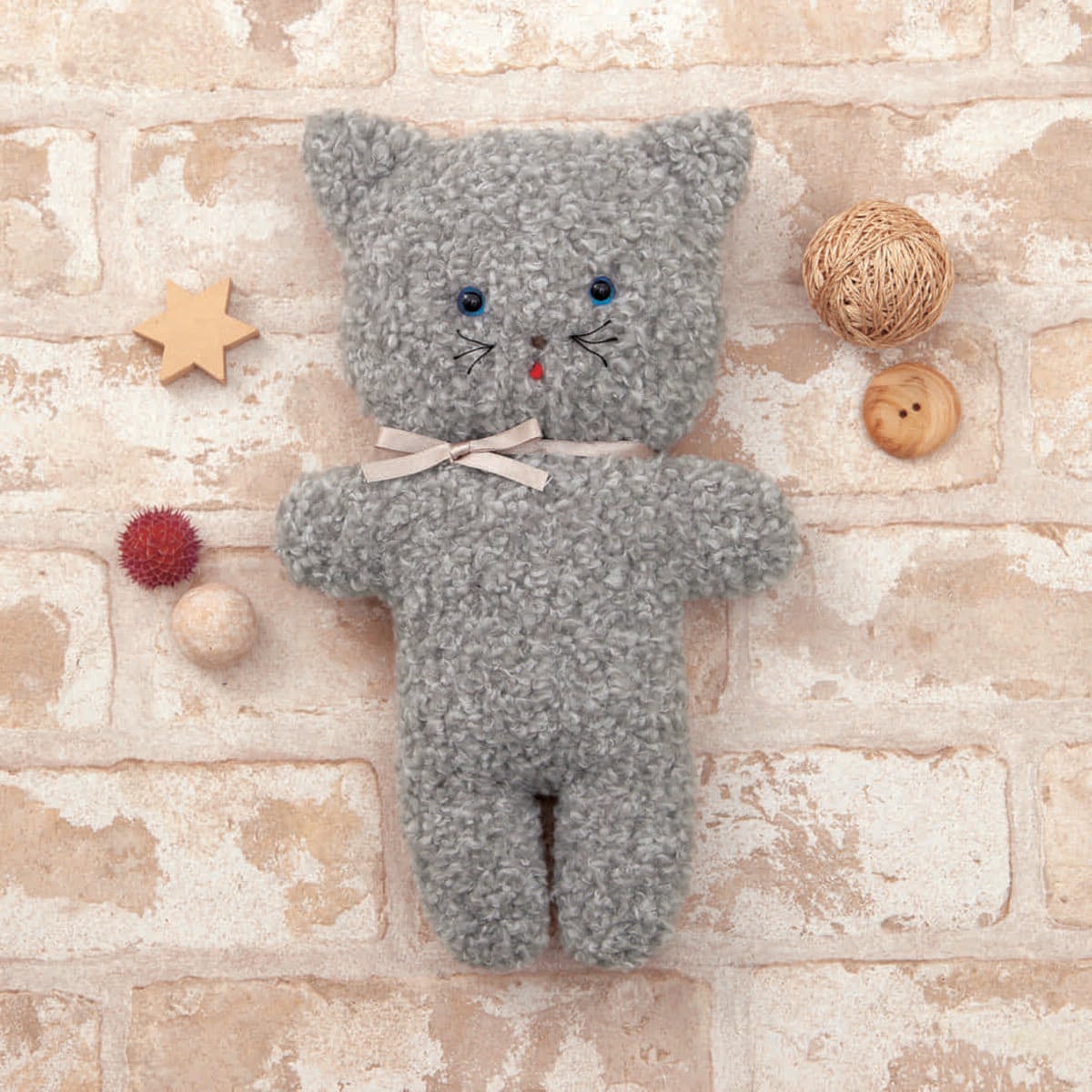 ハンドメイド「茶うさぎちゃん」 着せ替え人形セット・手洗い可